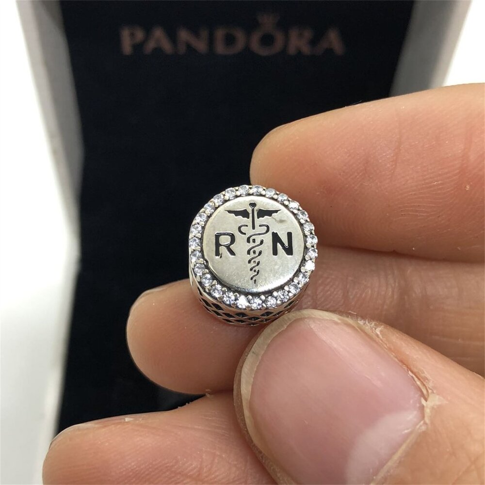 ✨🔥Pandora Nurse RN Exclusive Charm
